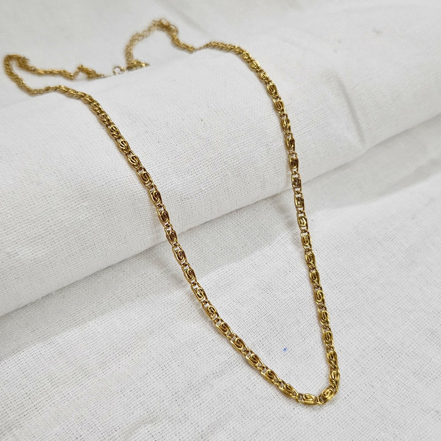 Nexa- Anti-Tarnish Golden Box Chain (Unisex), Daily Wear, Colour Guaranteed