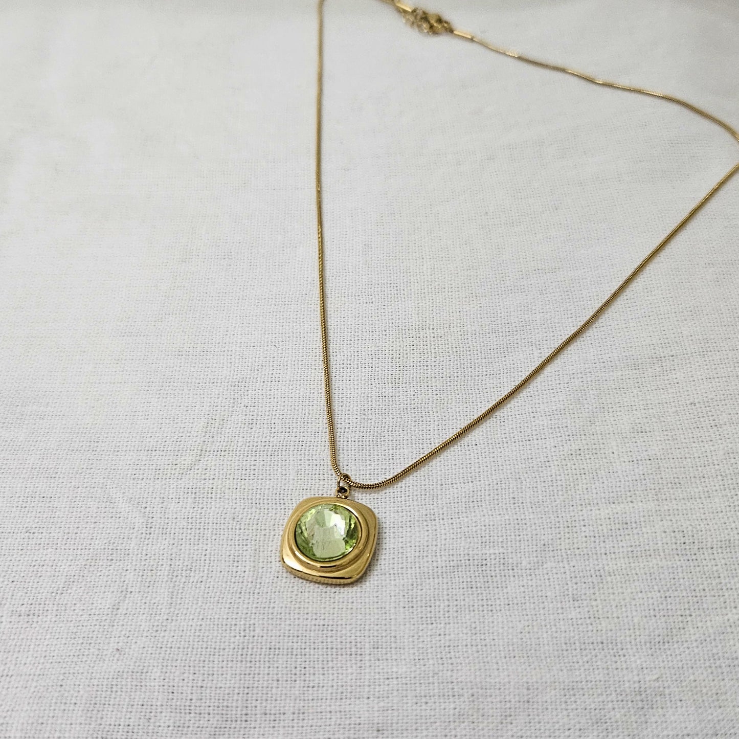 Auric Green- Anti-Tarnish Chain Pendant for Girls & Women