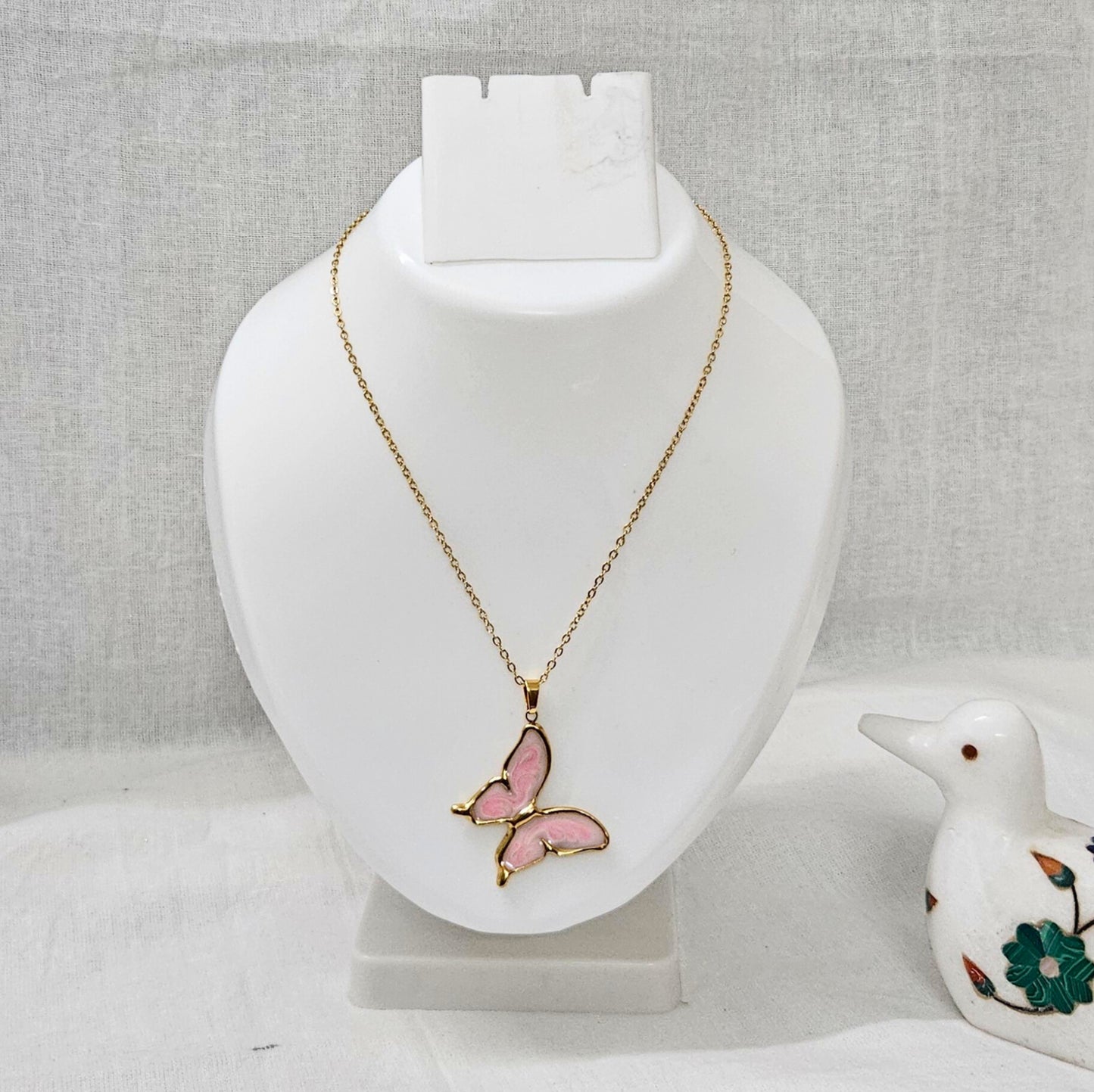Morphe Bold- Anti-Tarnish Chain Pendant for Girls & Women