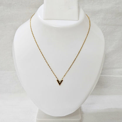 V-Luxe- Anti-Tarnish Chain Pendant for Girls & Women