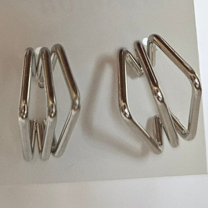 Fara : Silver Dangler for Women