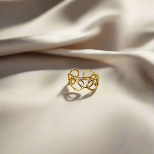 Olyssa- Anti-Tarnish Ring (Adjustable)