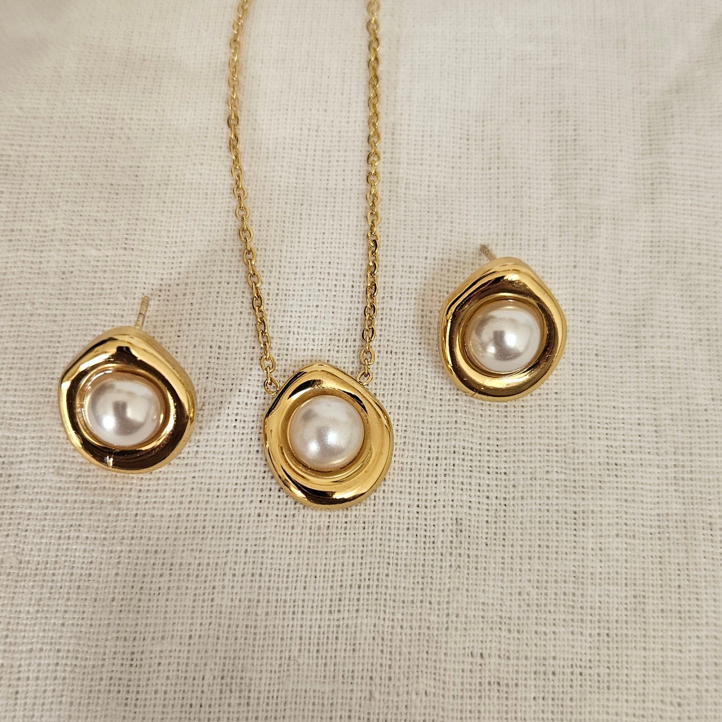 Orabella - Pendant Set for Women