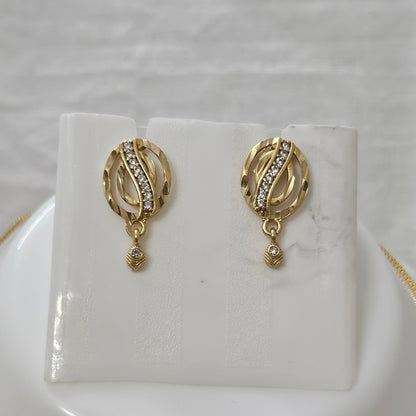 Aura Shine- AD Studded Chain Pendant Set for Girls & Women