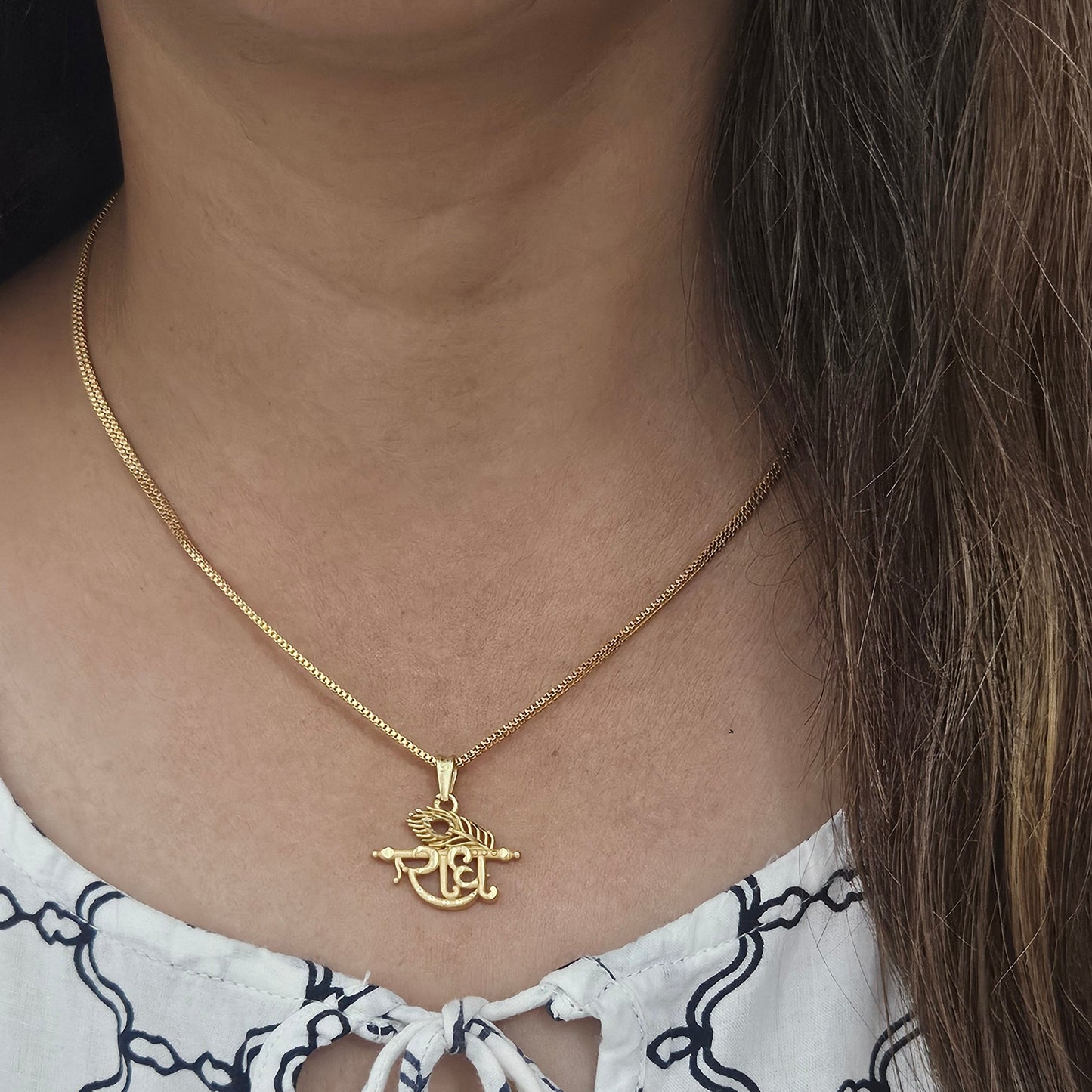 Raasika Glow- Radha Chain Pendant (Unisex)