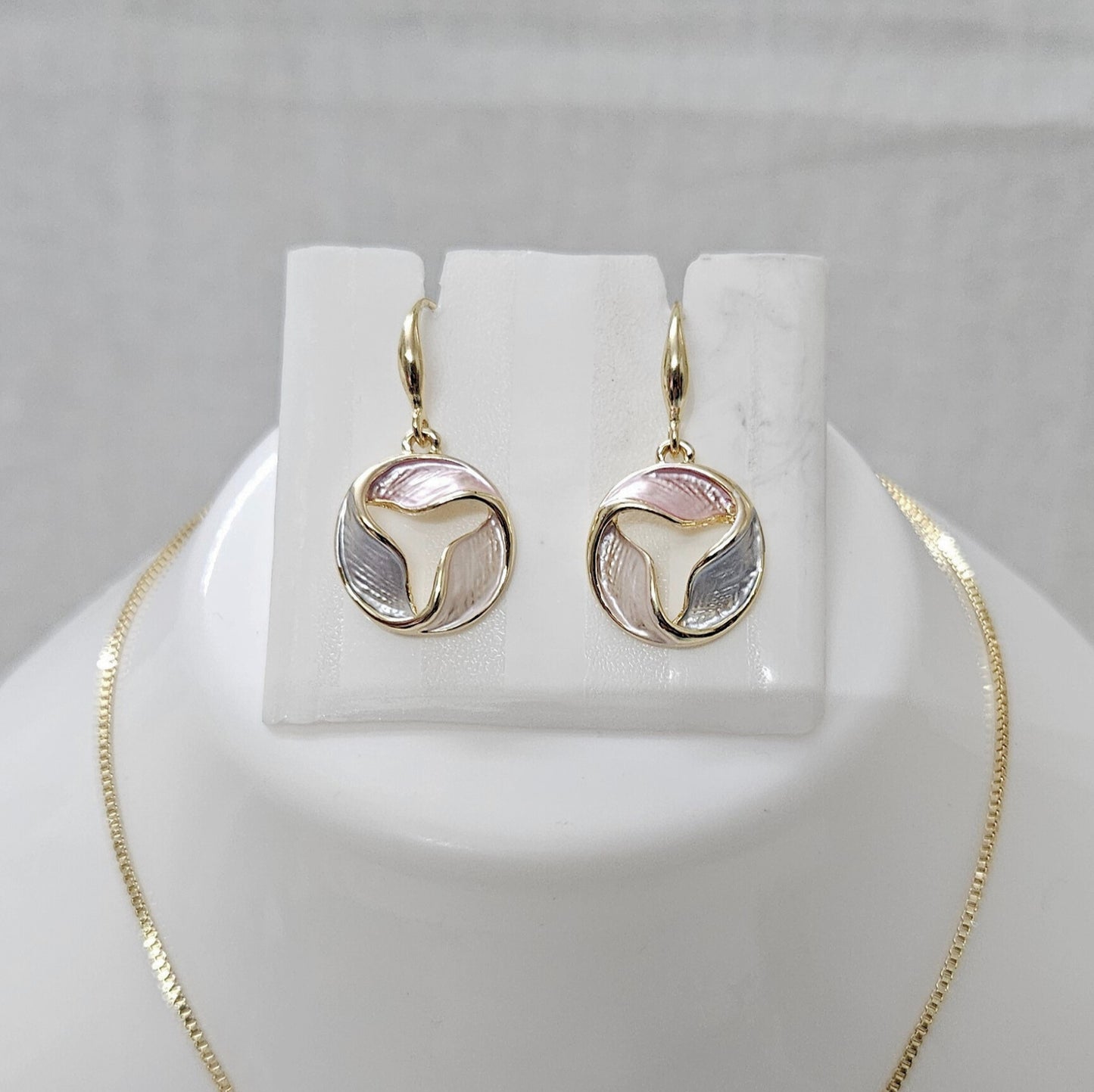 Serea- Premium Anti-Tarnish Chain Pendant Set for Girls & Women