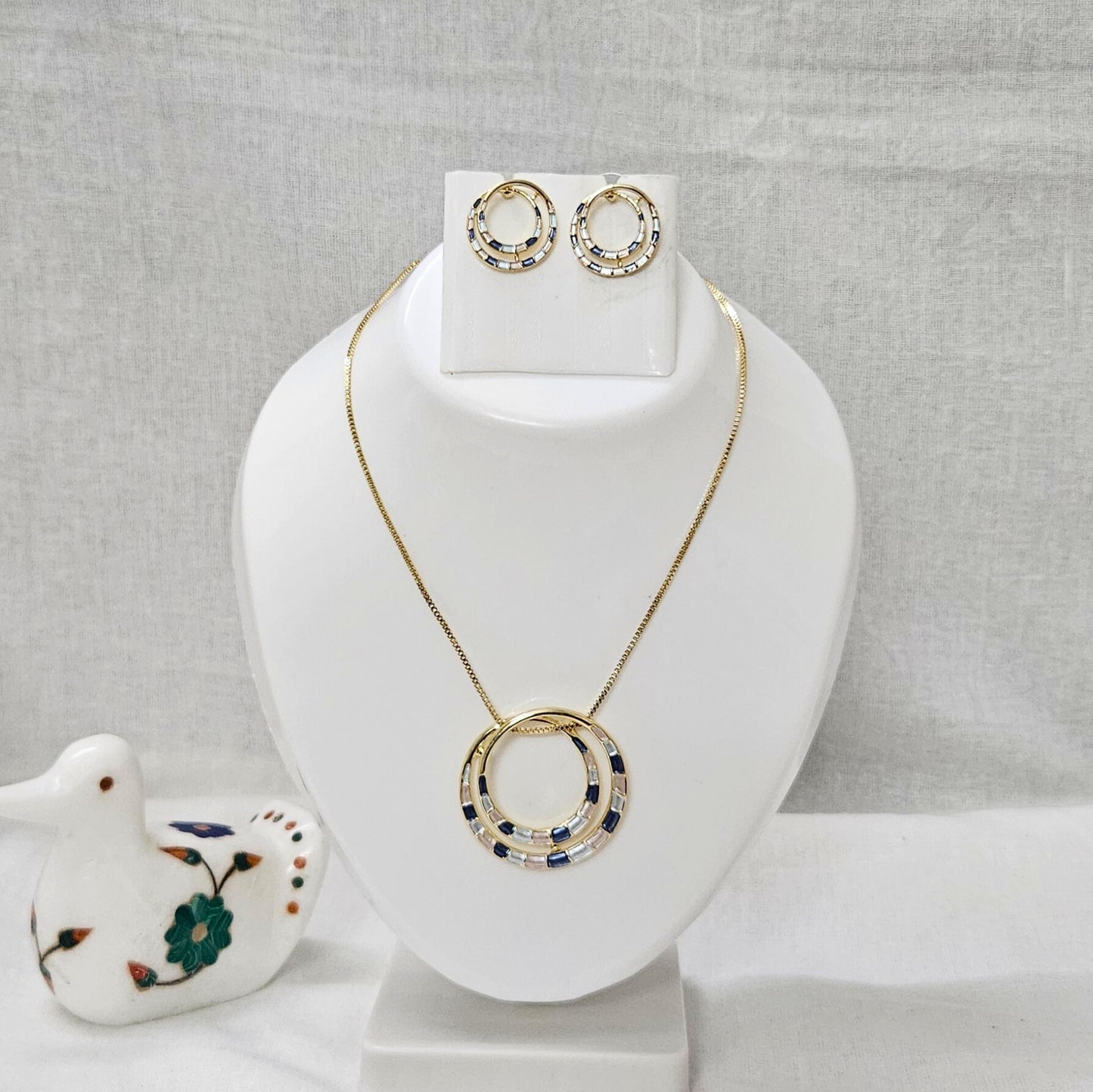 Vione- Premium Anti-Tarnish Chain Pendant Set for Girls & Women