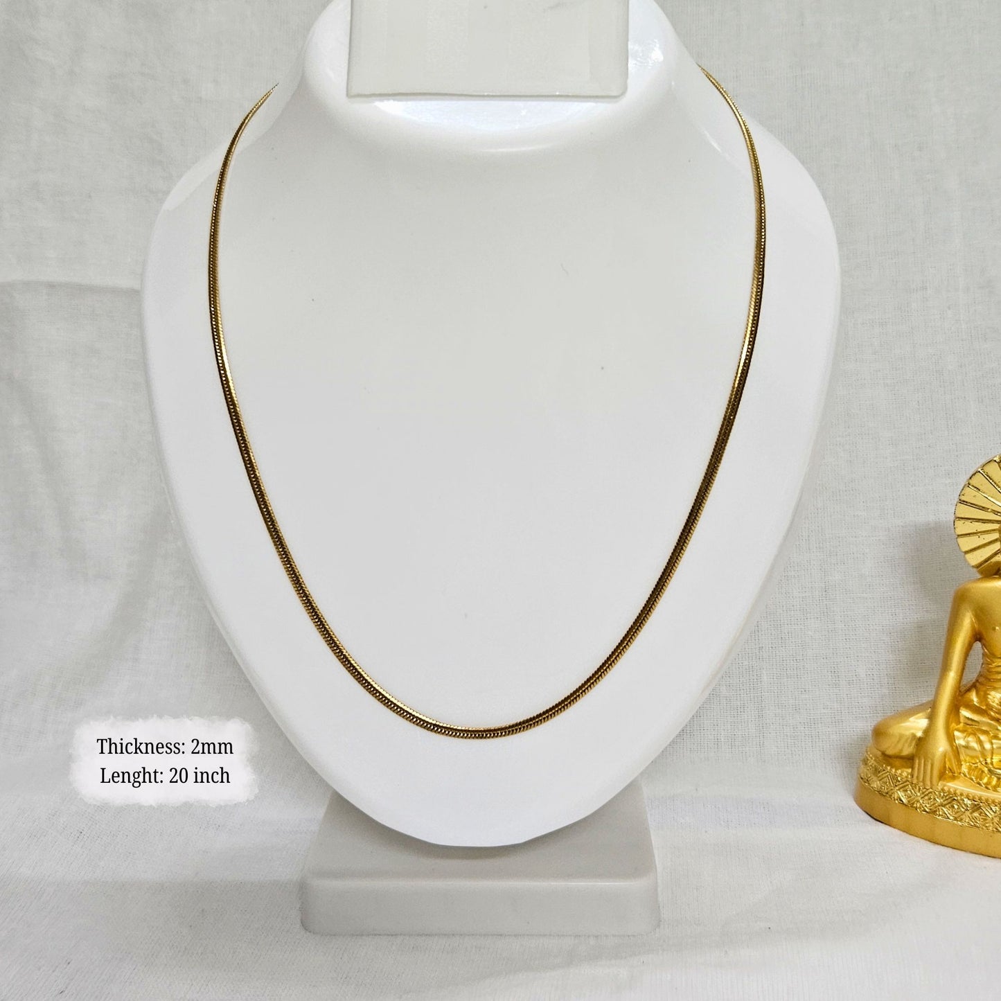 Thyra- Anti-Tarnish Golden Snake Chain (Unisex)