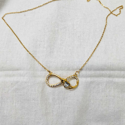 Noire- Anti-Tarnish Chain Pendant for Girls & Women