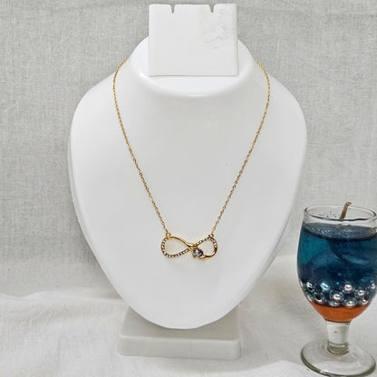 Noire- Anti-Tarnish Chain Pendant for Girls & Women