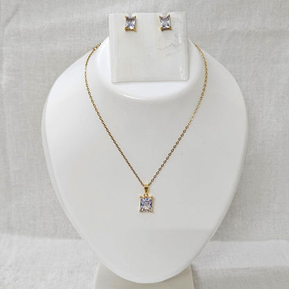 Onea- Chain Pendant Set for Girls & Women