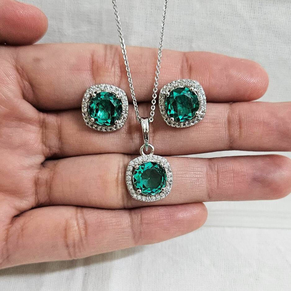 Serique - AD Stone Chain Pendant Set for Girls & Women