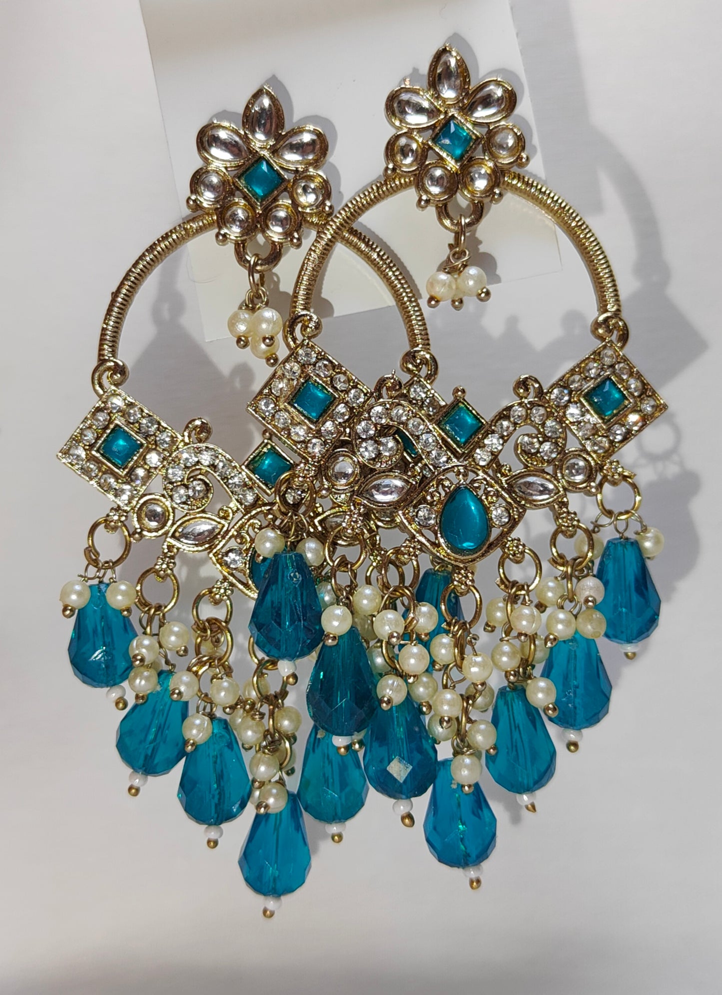 Gia : Earring for Women