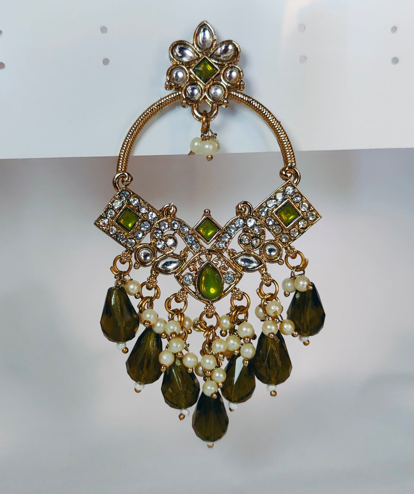 Gia : Earring for Women
