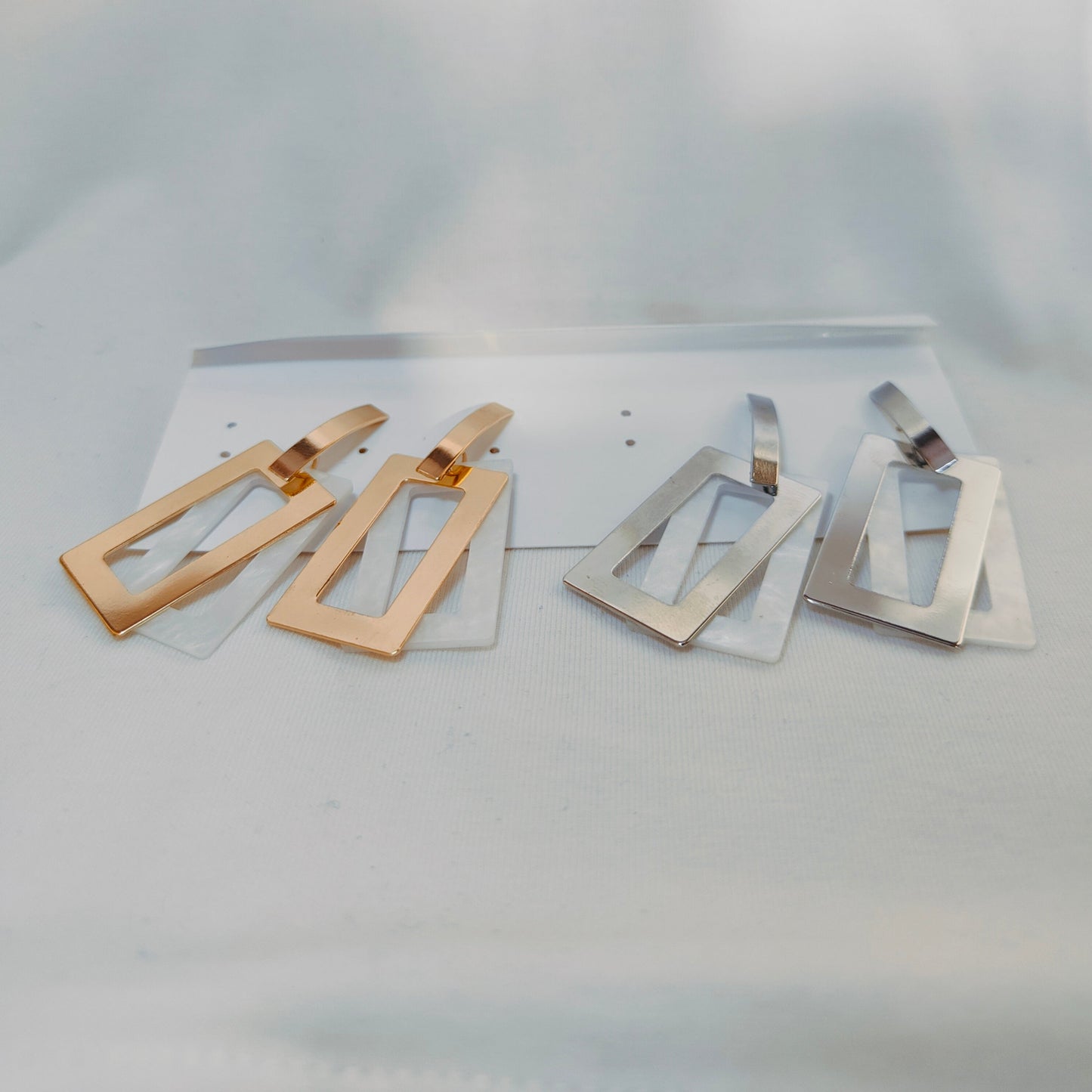 Mira : Korean Earring for Women