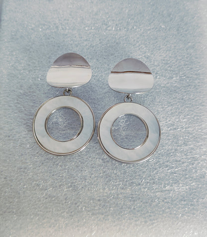 Iris : Korean Circular drop Earrings for Women