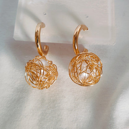 Pia : Korean Nest Earring for Women