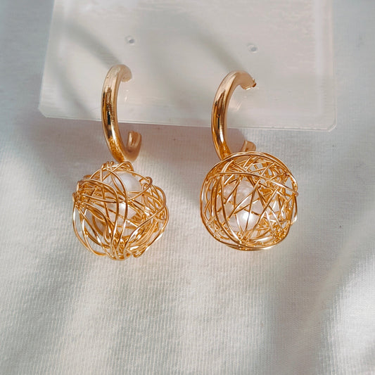 Pia : Korean Nest Earring for Women