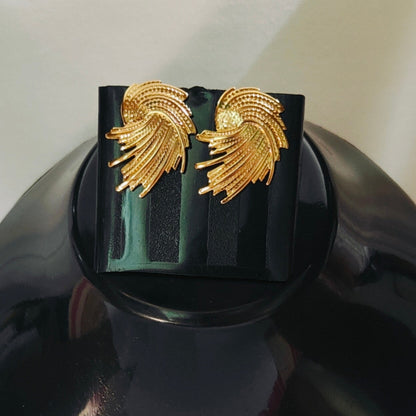 Timelessa  - Anti Tarnish Earrings