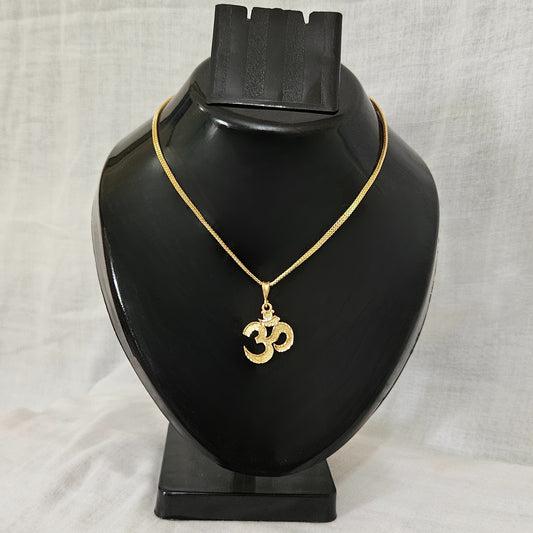 Om- Chain Pendant (Unisex)