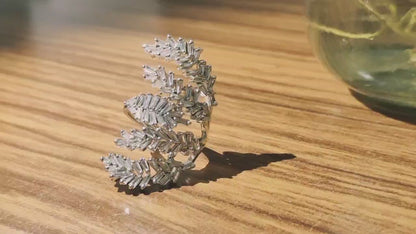Frosted Fern Elegance : Women Ring (Free Size)